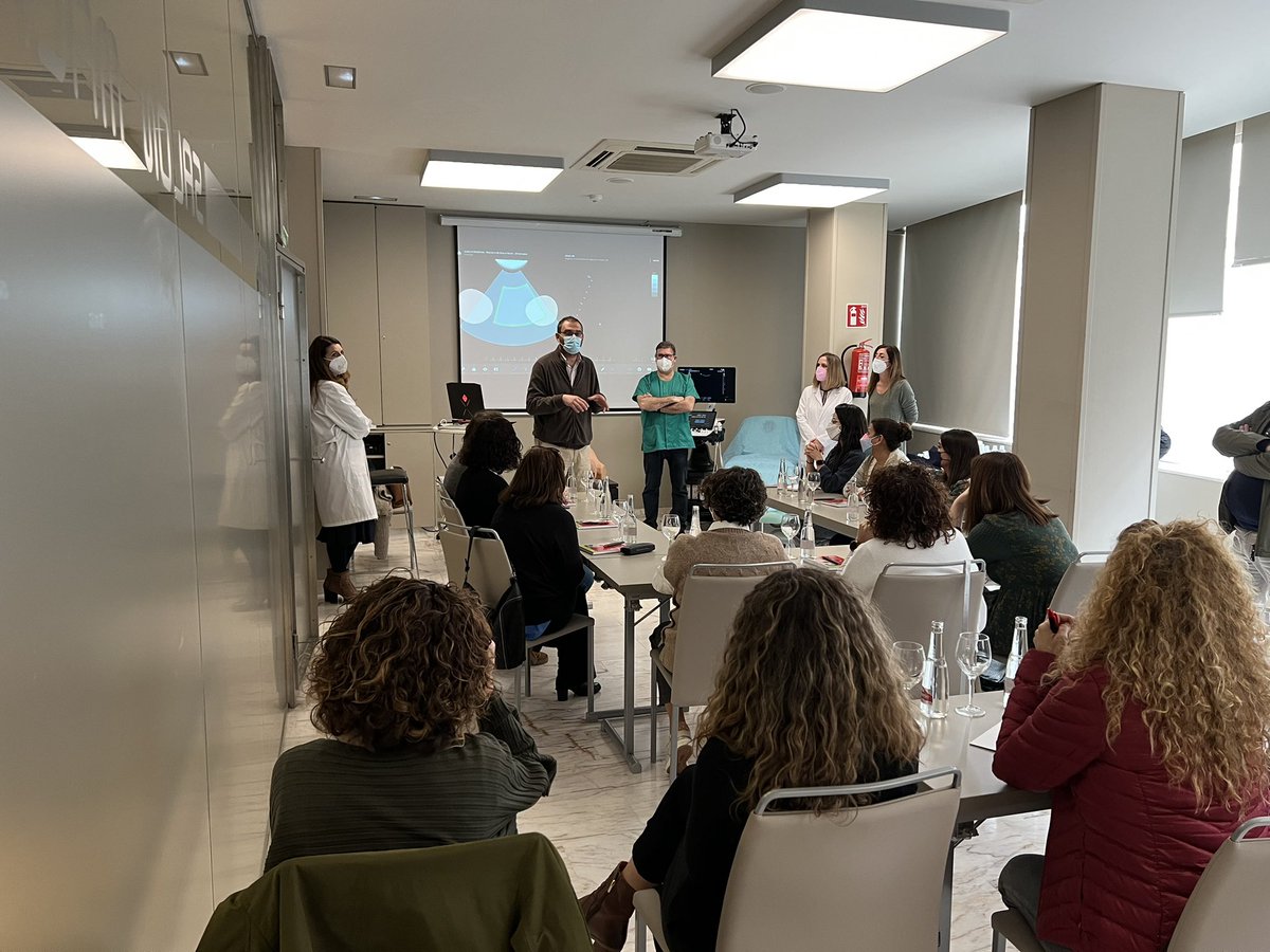 pacopepegg's tweet photo. Ecografía 1er y 2do trimestre embarazo. Ayer y hoy en Málaga @IAVANTE_FPS. Ginecólogos d Canarias, Cataluña, Asturias y Galicia. Equipo docente @HRegionalMalaga liderado por dr Narbona. #IAVANTEformacion en colaboración con #zambon https://t.co/51u0FEAhF3