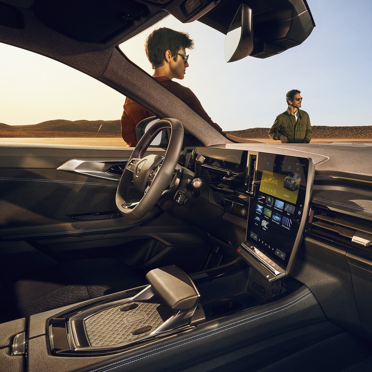 renault_fr's tweet image. nouveau SUV Renault Austral E-Tech hybride assure le plus grand confort des occupants. il allie finitions de qualité et le plus grand espace de sa catégorie entre banquette arrière et sièges avant bit.ly/austral_reveal
#techcontrol #takecontrol #Renault #Austral #SUV #ETech