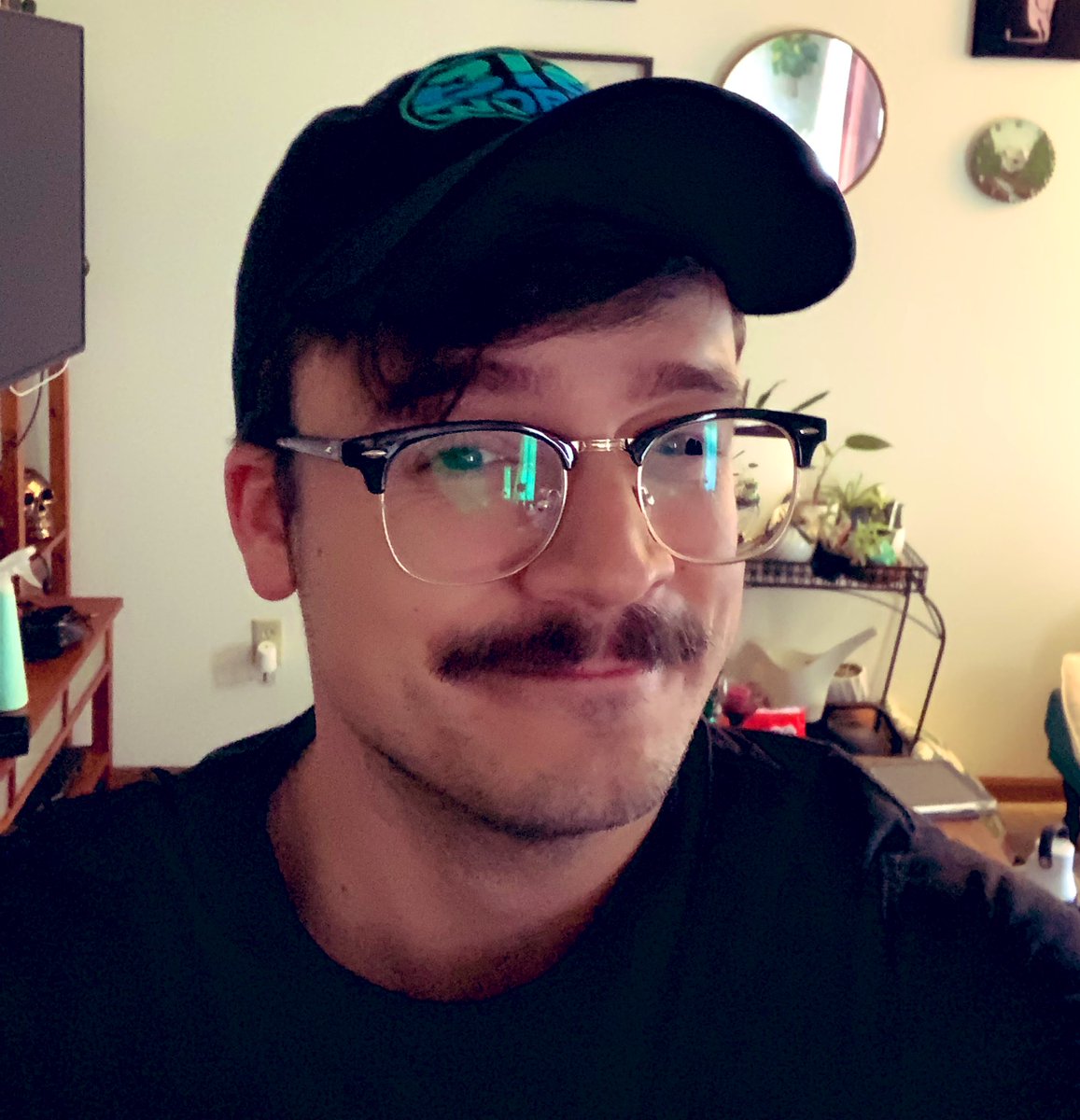 Y’all, Tulsa was so dope. 🤟🏼 thank you to everyone who came out and vibed with us! <a href="/perennialtalent/">Perennial Talent Agency</a> <a href="/berrycastle_/">anthony</a> <a href="/sunfobandok/">SUNFO</a> <a href="/anchorwayband/">AnchorWay</a> you all rule ❤️🥸