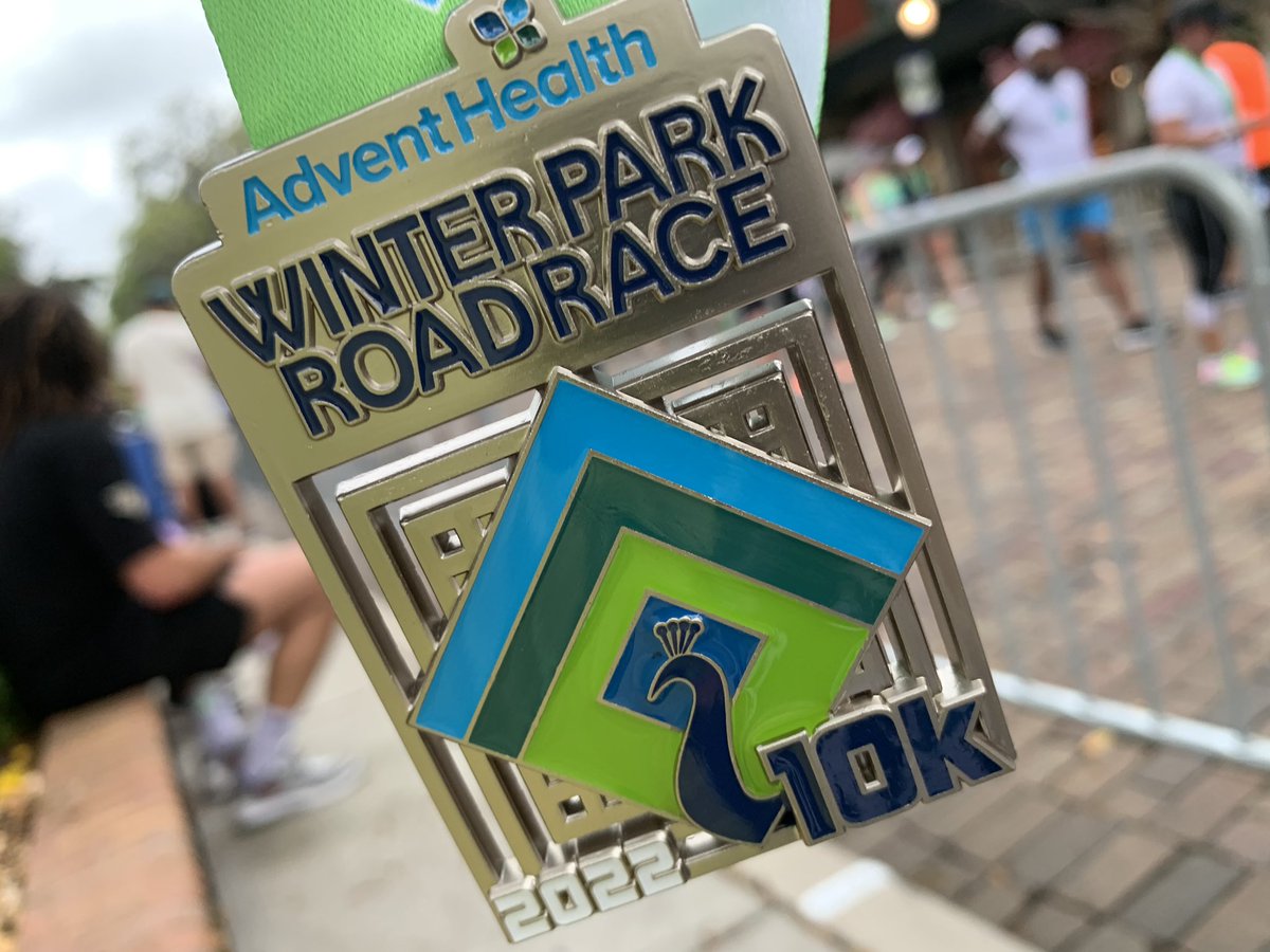 BazTastic77's tweet photo. that felt pretty good! #wprr #winterpark10k #winterparkroadrace https://t.co/TeYT9HrceP