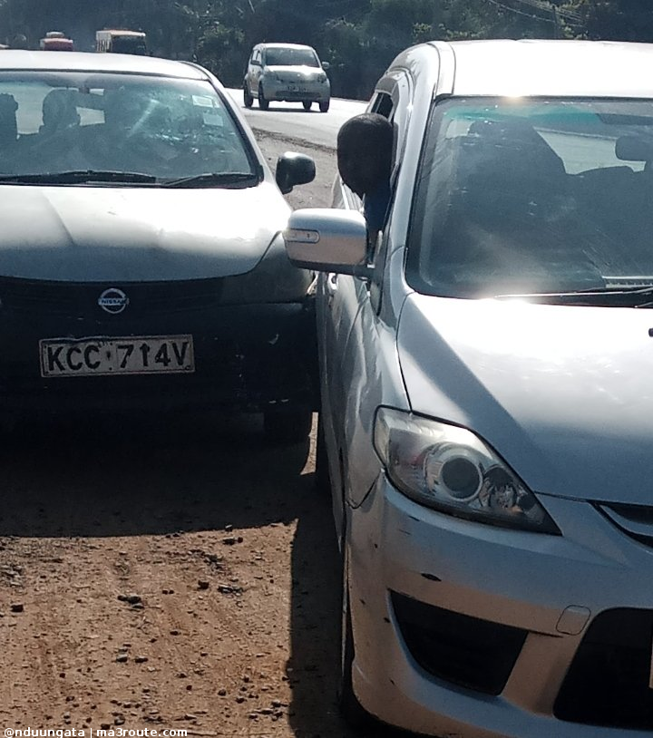 a3Route's tweet photo. 16:53 #KCC714V @IG_NPS
The owner of this vehicle hit my car along waiyaki way and spend off.. I reported at kabete police station but nothing much had happened Kindly help  https://t.co/ESKg3FQhJd via @nduungata