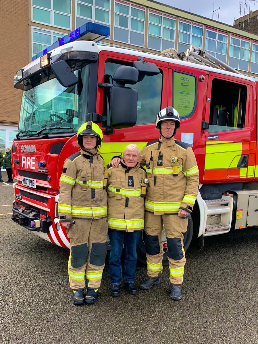 Fire Family at its best. three generations who have been on call firefighters. ff Ellie Adams who graduated today, Dad, GM Steve Adams who retires in a couple of weeks and his Dad who also served at Askern fire station before retiring. @SYFR @NFCC_FireChiefs