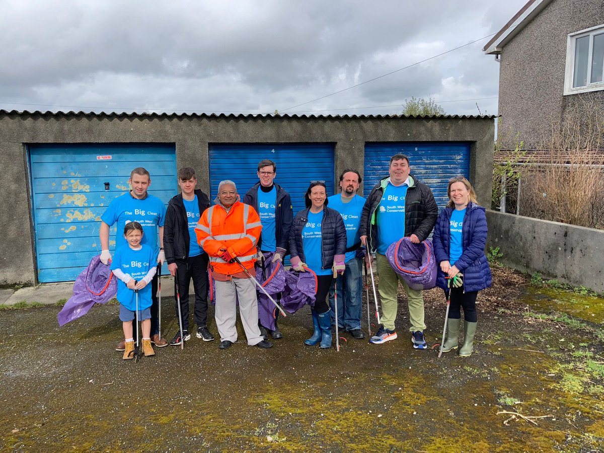 Great to organise <a href="/PlymTories/">Plymouth Conservatives</a> contribution to #SWBigClean. It was great to see councillors, candidates and members out in force today! Roll on the South West Big Clean 2023!