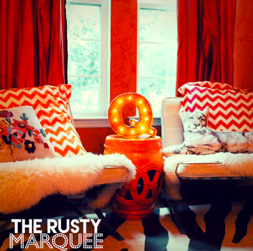 TheRustyMarquee's tweet photo. Sit back and relax.

#TheRustyMarquee #LightSign #MarqueeLights #IlluminatedSymbol #Marquee #MarqueeSigns #MarqueeSymbol https://t.co/u297zdX6Fy