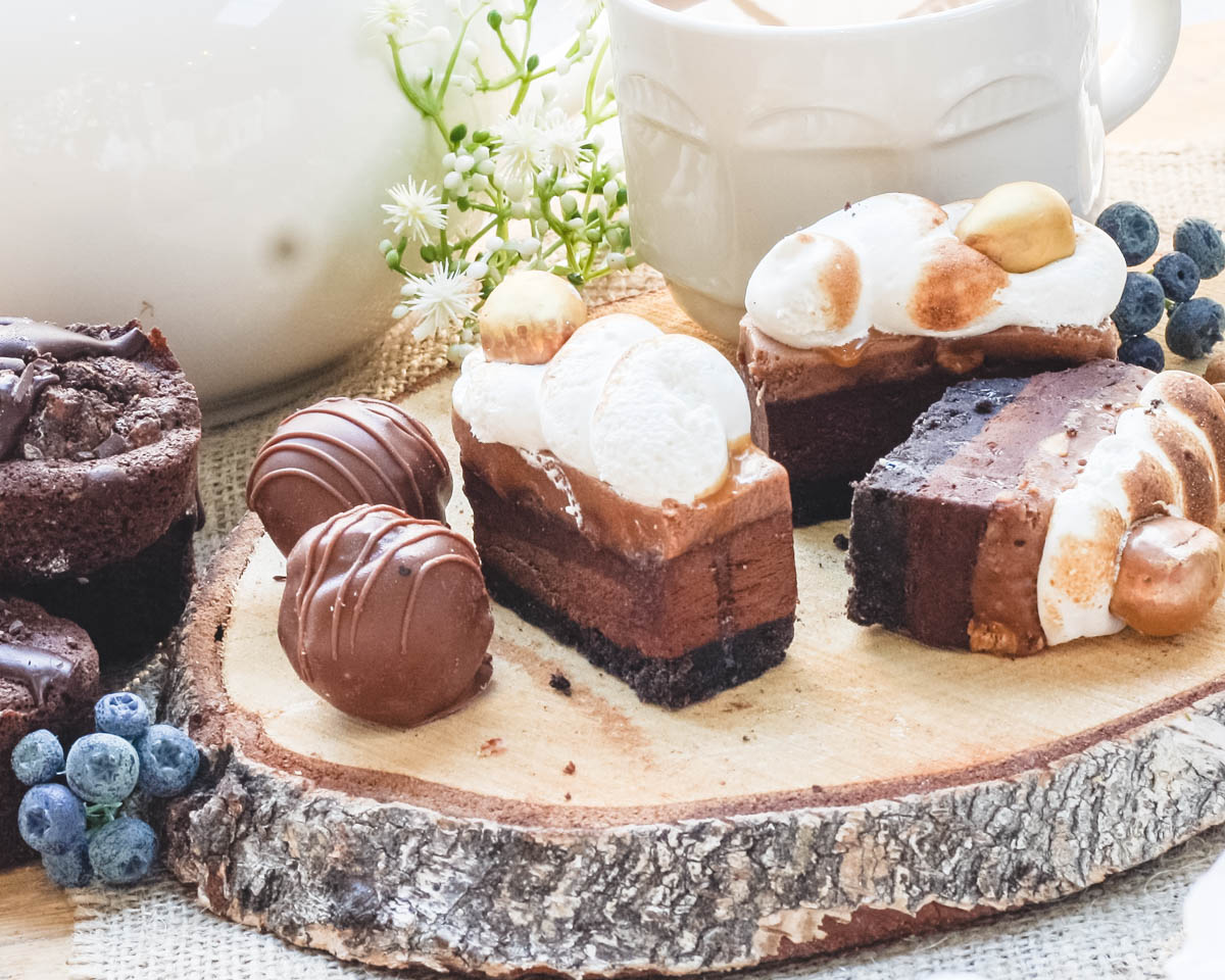 The next Afternoon Tea Extravaganza is fast approaching and this time we are calling all those chocoholics! 

Read more: byfords.org.uk/events/2022/04…