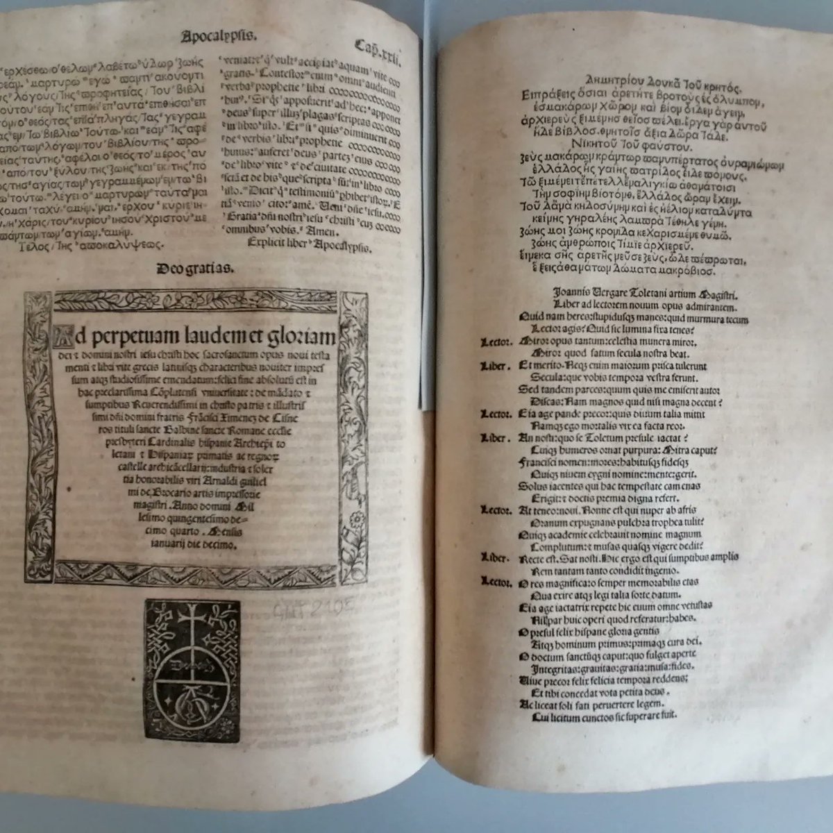 bu_genova's tweet photo. Il "Novum testamentum grece et latine in academia complutensi noviter impressum", stampato da Arnao Guillem de Brocar nel 1514, era il 5° volume della "Bibbia Poliglotta Complutense". Questa è la prima edizione multilingue finanziata dal cardinale Francisco Jiménez de Cisneros https://t.co/HmeF2QUHnZ