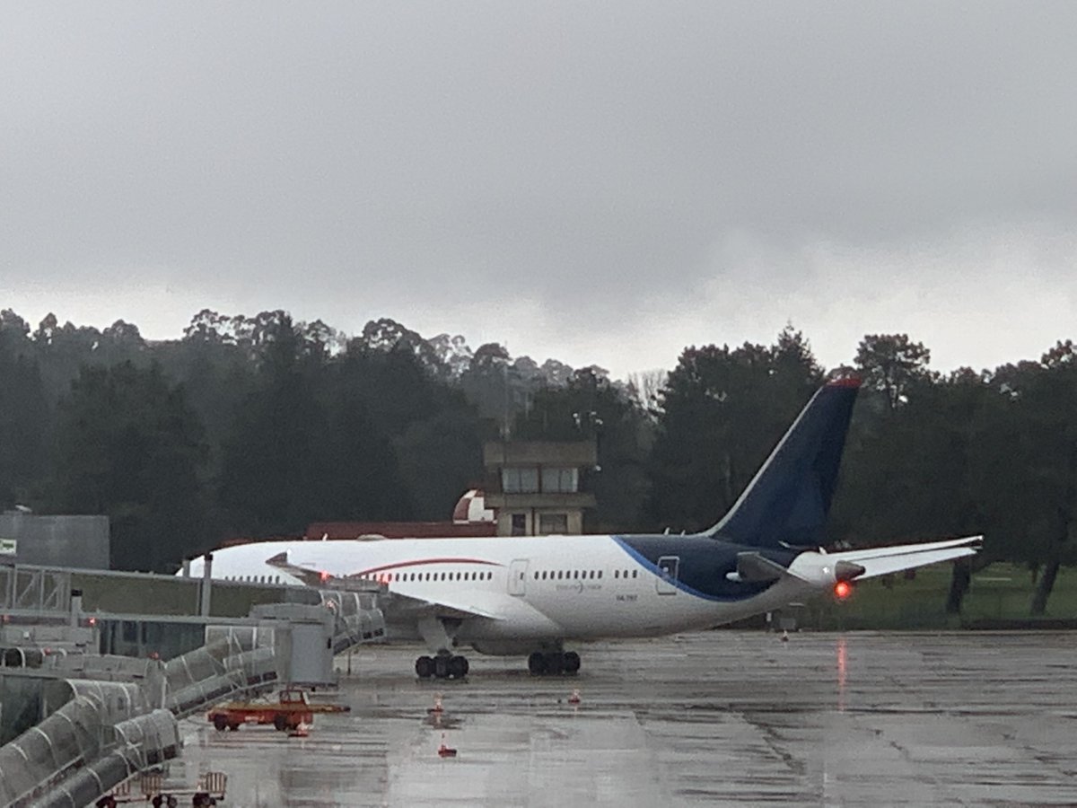 gelocho's tweet photo. Boeing 787 - P4-787 - Comlux Aruba #levx https://t.co/RW1Dcnx4mB