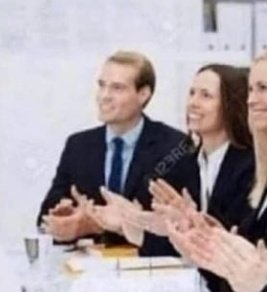 ammy_mehra_'s tweet photo. Me winning fake            The shampoo
arguments in the            bottles
shower 
https://t.co/pz27KuQEIA https://t.co/u1mqF5rsQT
