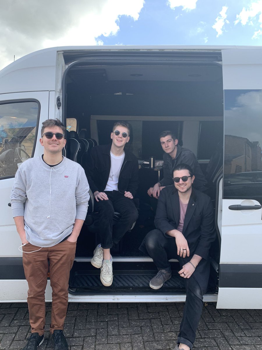 TheCovasettes's tweet photo. Hello @rickastley apparently we’re in your old van. Thought you said you were never gonna give it up xx https://t.co/c6SQ2xXeJt