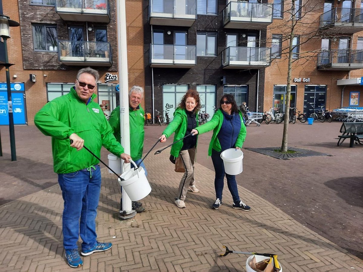 Ondersteuning van de 'Himmel-ploeg' in Gorredijk. Eindsprint campagne. Kijk voor onze standpunten op:
opsterland.groenlinks.nl #stemopgroenlinks #opsterland