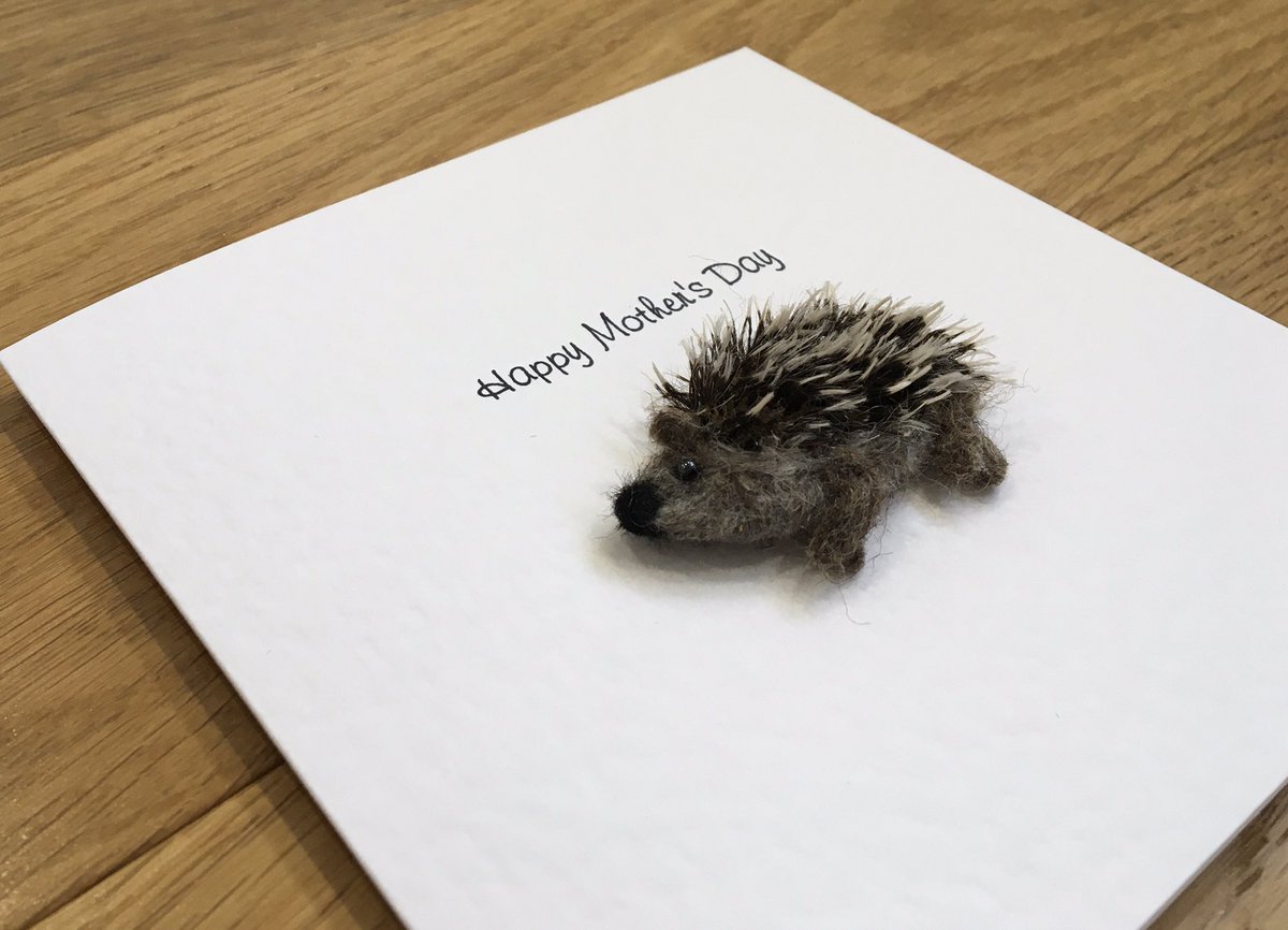 LoobyFelts's tweet photo. Hedgehog fun #MothersDay greetings card. Handmade needle felted with pure wool and Hedgehog hair Material: 100% Mohair
Produced by: Steiff Schulte. Only one available in my #etsyshop
https://t.co/R2ZFq6DMS6 https://t.co/9QXk1cWADB