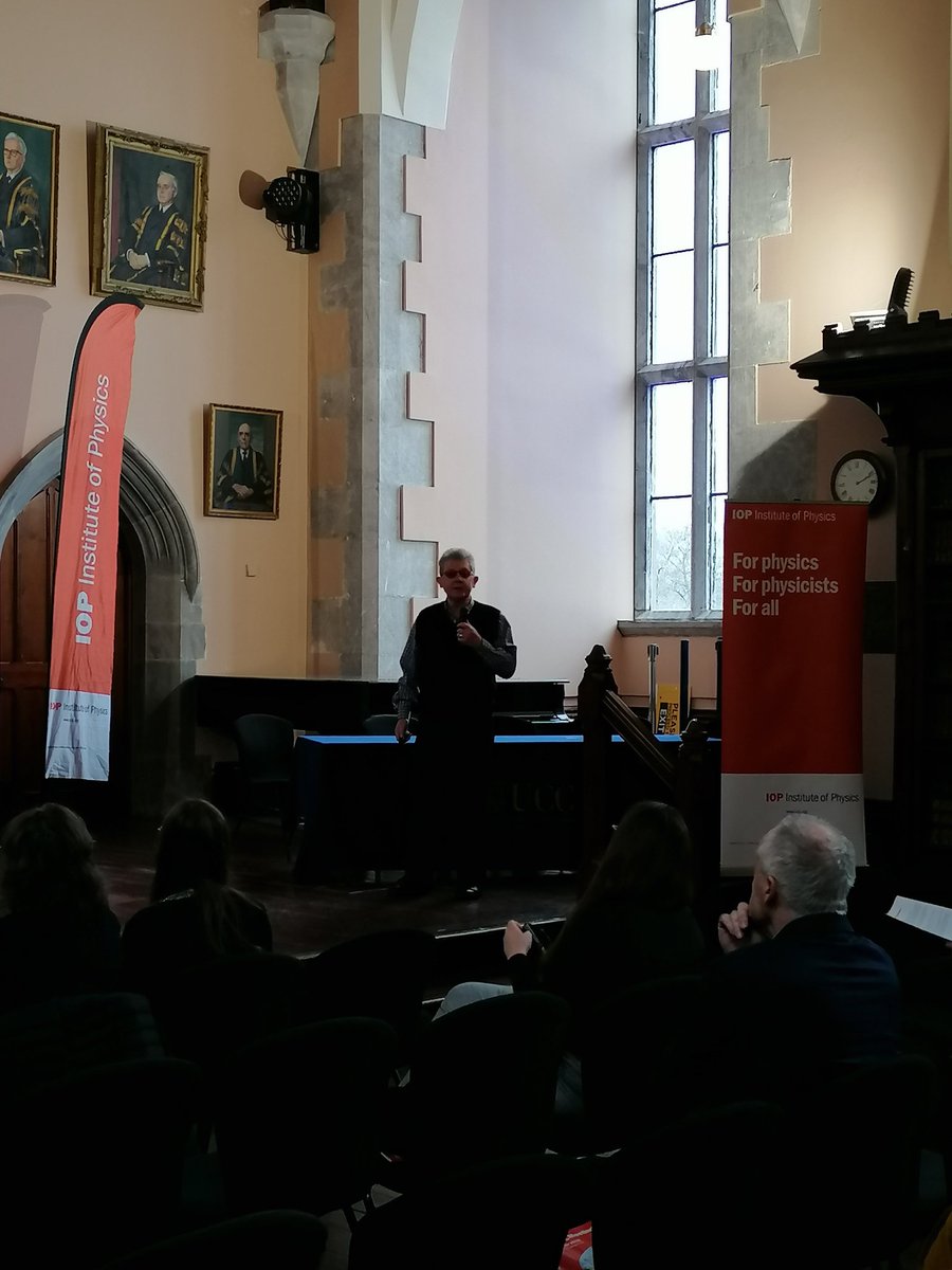 IOP_Ireland's tweet photo. #IOPSpring back from lunch to hear Professor Seamus Davis on Visualising Macroscopic Quantum Fluids and Crystals https://t.co/TEvgbzM4WR