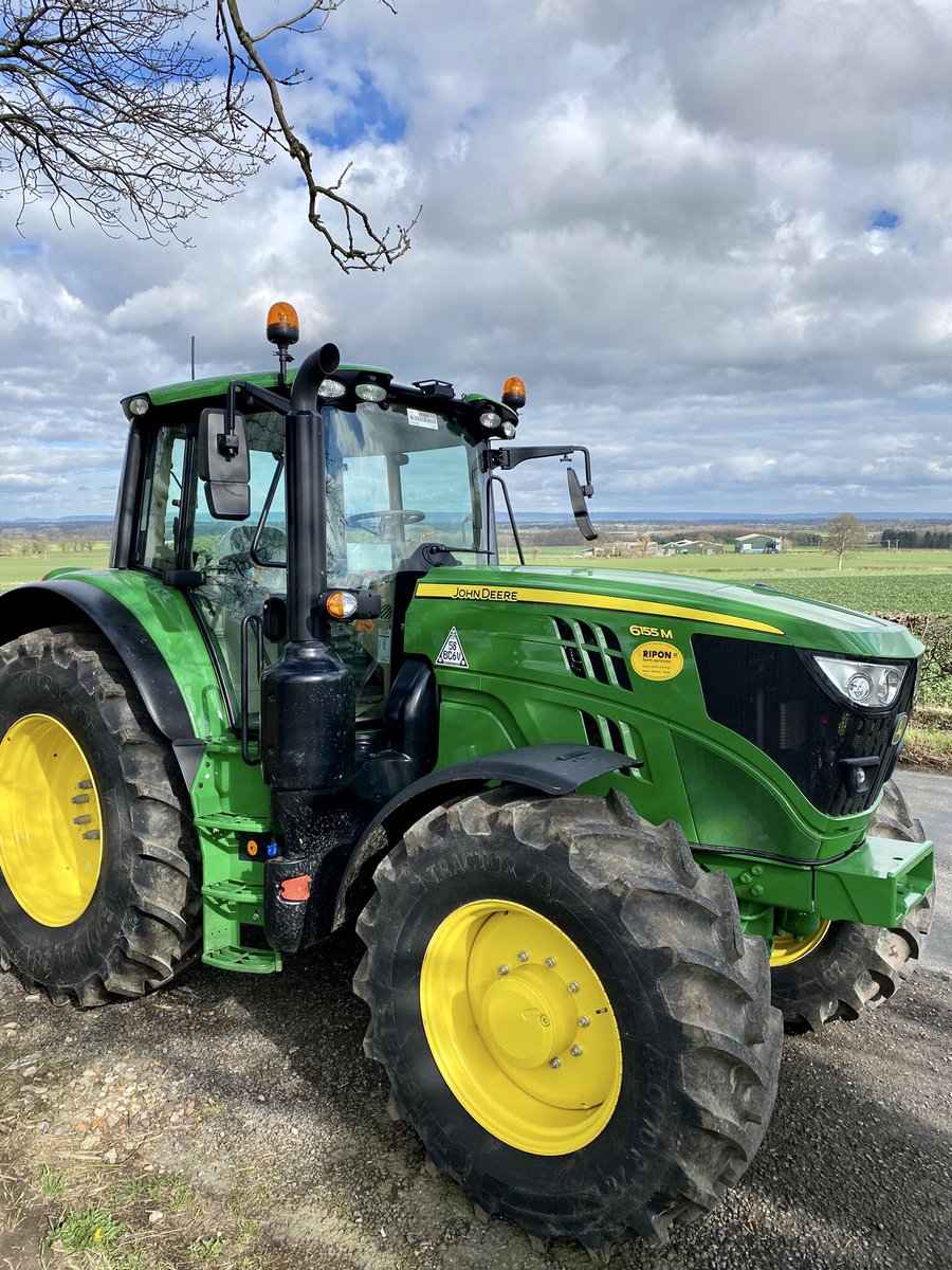 your_harrogate's tweet photo. Huge thanks to @RiponFarmServ for supplying us with this for @KnaresboroYFC tractor run ππ» Follow it all on air from 7am with @PeteEgerton & online too. Get out & support where you can; all in aid of @YorkshireAirAmbπ See the route here: https://t.co/urAcmj43om #KYFCTractorRun https://t.co/p25YJhs6SN
