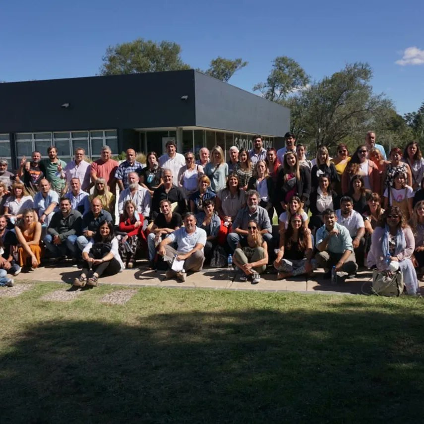 •Precongreso de Salud Región Sanitaria IV•

Pensar la salud, y transformarla. Junto a compañeros y compañeras de la Región IV nos reunimos, debatimos, pensamos y sentimos un sistema de salud integrado y justo.