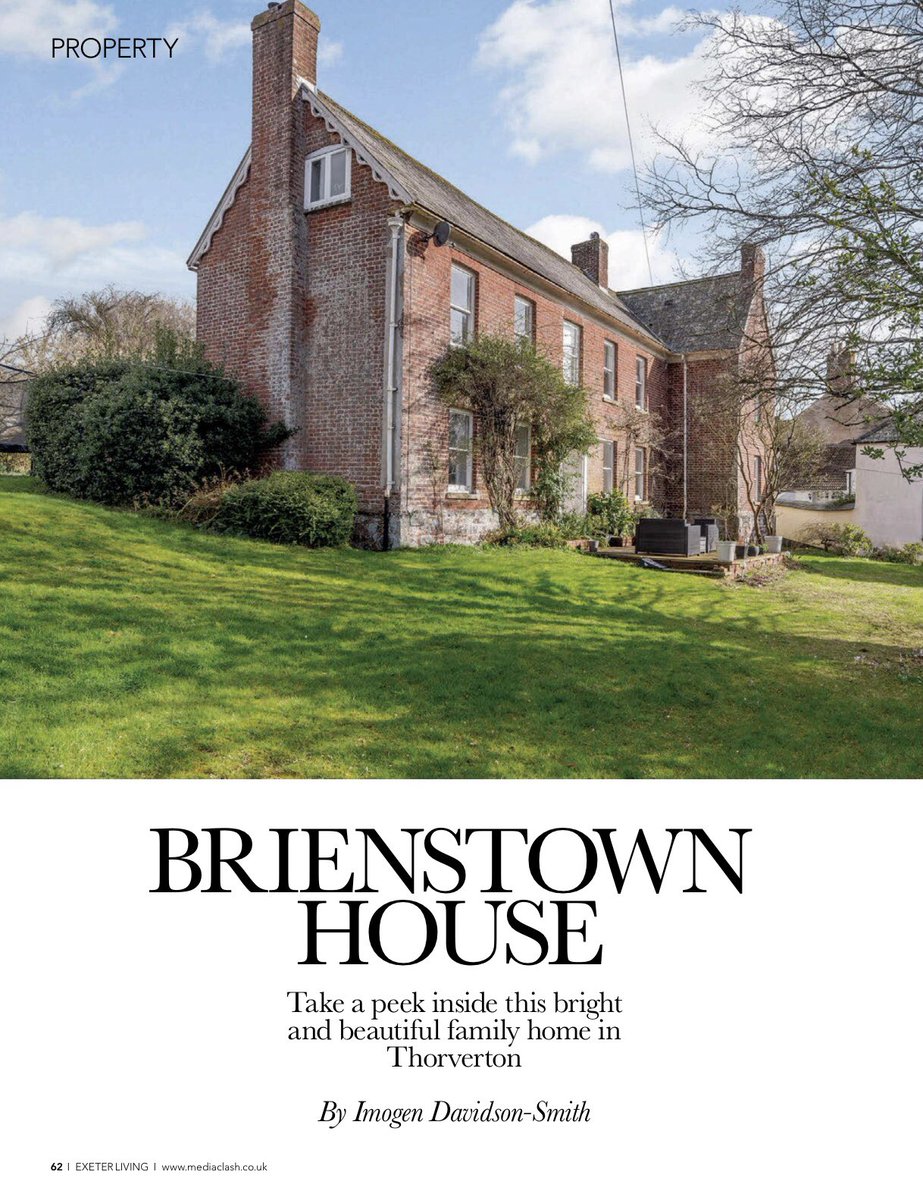 ExeterLiving's tweet photo. Spotted! A beautiful family home in Thorveton. Our favourite room has to be the oh-so cosy kitchen, check out that bright red Aga.
Read all about it in our current issue here: https://t.co/rETXvfWQtL
@struttsexeter #exeter #exeterproperty https://t.co/QS8fPToSZD