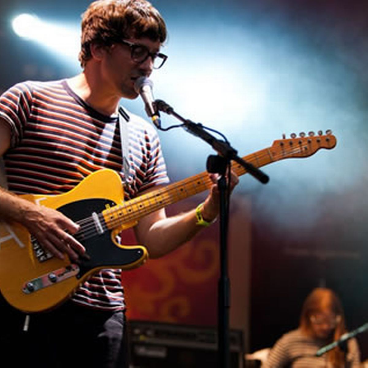 Happy birthday to the GOAT, Graham Coxon. 