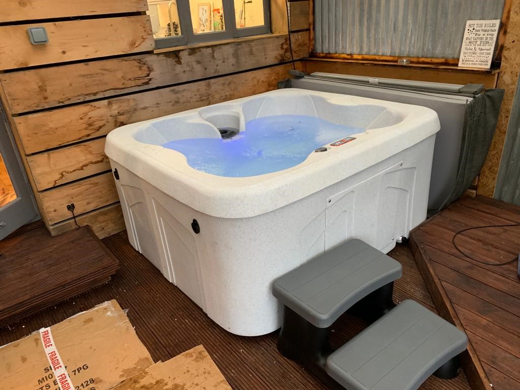 YOUR DREAM HOT TUB FOR JUST £3495!
We have installed so many Cuba Hot Tubs this week, they are proving to be a very popular little spa.

For more information and a quick, easy finance quote visit the website ow.ly/qqcC50IhgjO

#chill #meditation #metime #relaxation