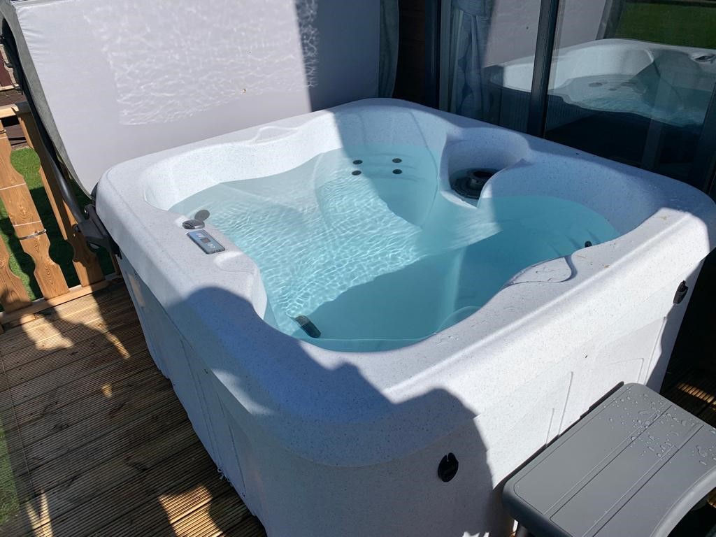 online_spas's tweet photo. YOUR DREAM HOT TUB FOR JUST £3495!
We have installed so many Cuba Hot Tubs this week, they are proving to be a very popular little spa.

For more information and a quick, easy finance quote visit the website https://t.co/eIGSB0rCZy

#chill #meditation #metime #relaxation https://t.co/VFl75357xR