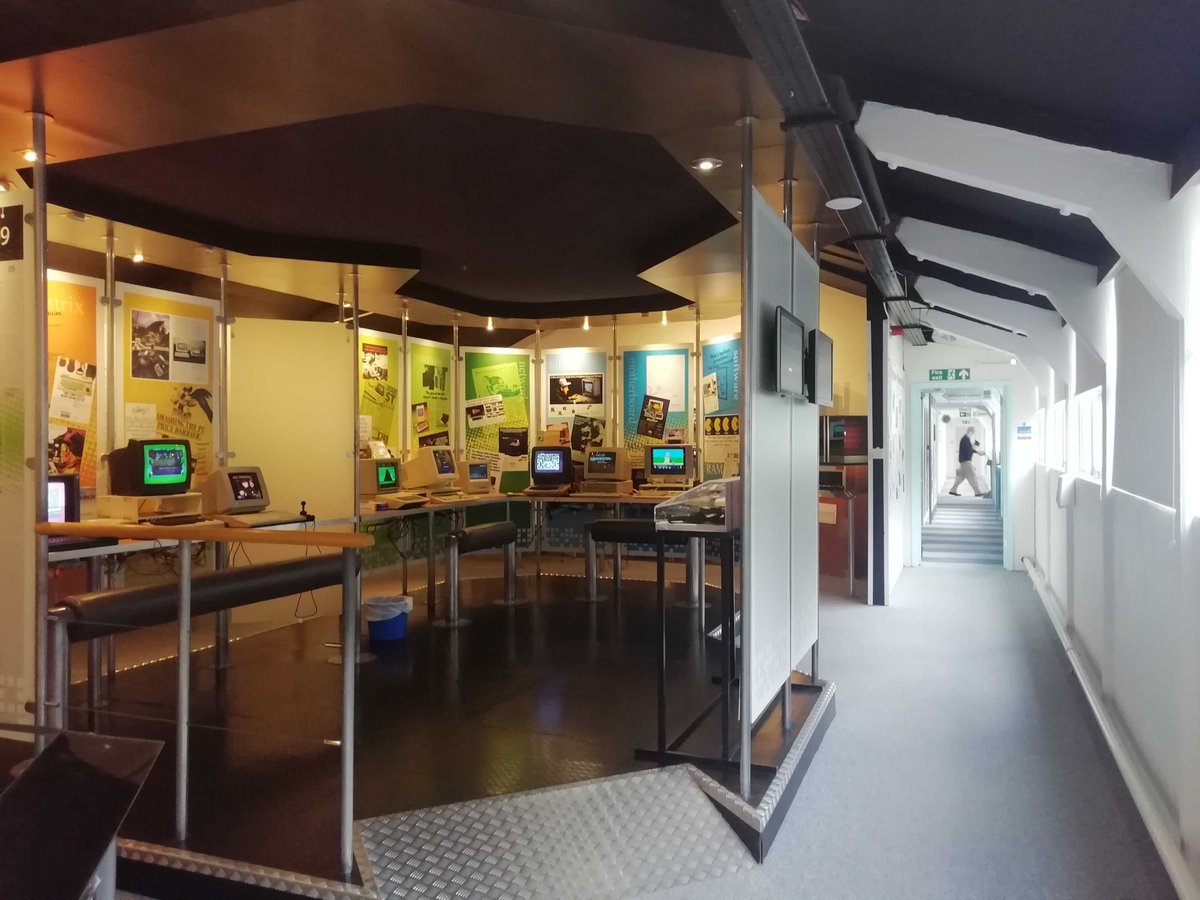 RaspberryPi_org's tweet image. Last week, we opened an exhibition @tnmoc to celebrate a decade of @Raspberry_Pi 🤩
Re-watch the livestream here: rpf.io/tw-10-years
#RaspberryPi10 #BritishScienceWeek