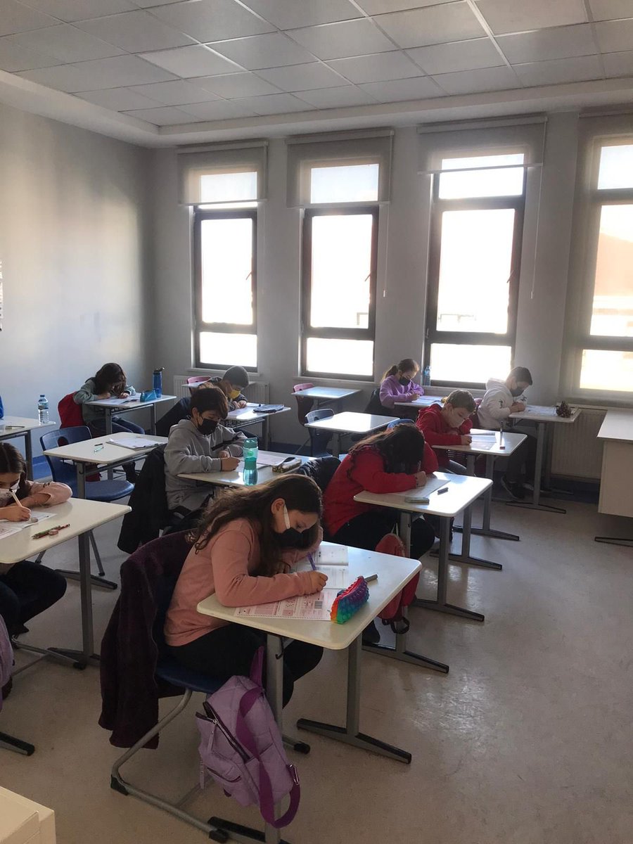 BK_Luleburgaz's tweet photo. Yaşamın her evresinde var olan matematiğin ülkemizde bir kültür haline gelerek yaygınlaştırılmasını amaçlayan Tales Matematik Yarışması'nı sınav merkezi olarak kampüsümüzde gerçekleştirdik. Sınava katılan öğrencilerimize başarılar dileriz ✨ https://t.co/7cYTSG74rg