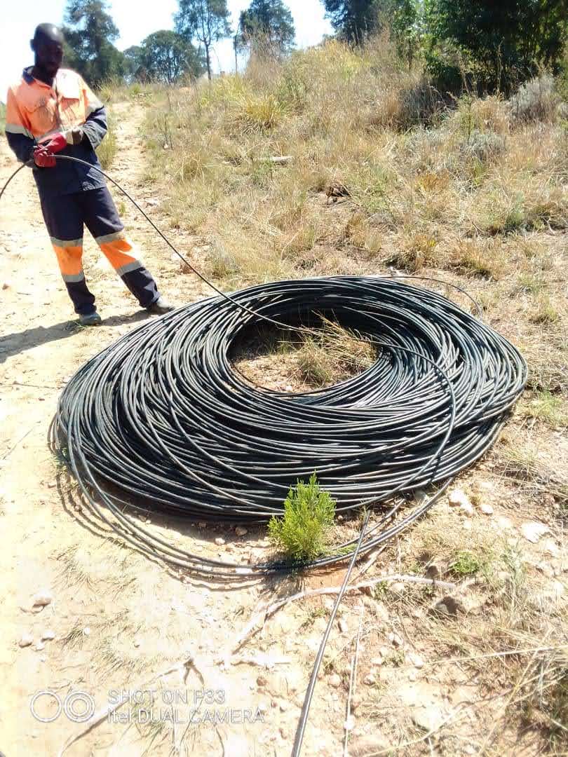 KeytopTech's tweet photo. #adss #cable  #internet overhead installations we did in Nyanga for @liquidhomezim and @CityofMutare https://t.co/75Nu09dkj9
