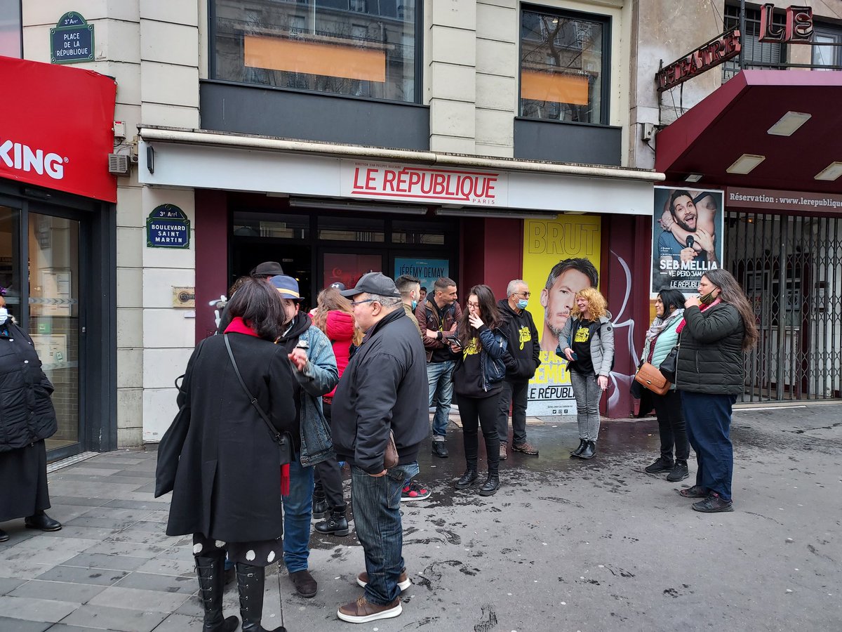 pas_sansnous's tweet photo. On a débuté cette forte journée de mobilisation pour présenter le manifeste "Nos quartiers ont de la gueule" au Théâtre Le République à #Paris !
#NosQuartiersOntDeLaGueule #NQOG https://t.co/Nt35w3TPSn