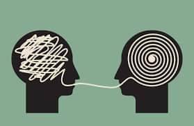 لە پەنجەرەکەی خۆتەوە بۆ باخچەی ئەوانی دی مەڕوانە