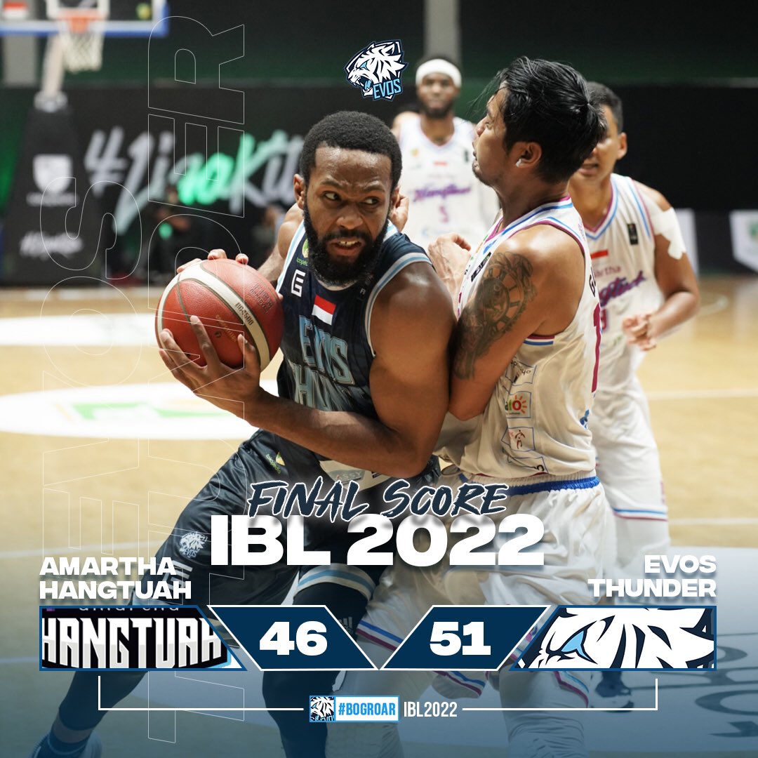 evosthunderid's tweet photo. Setelah melalui detik-detik menegangkan. EVOS Thunder menorehkan kemenangan atas @hangtuahbasket !
Good game, #BogRoar!
#EVOSThunder #BogRoar #IblIndonesia https://t.co/qnTvrzsm31