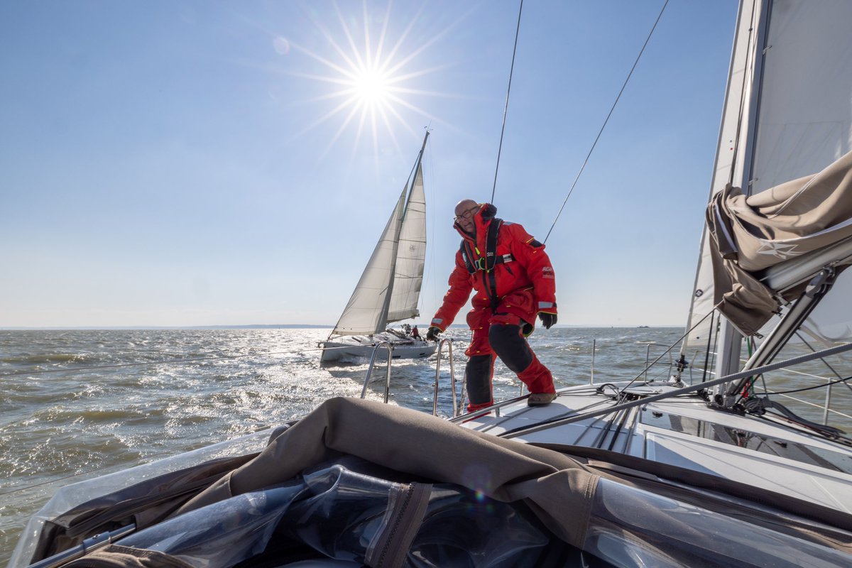 ☀️ + F4 💨 = perfect day for sailing

flexisail.com/our-fleet/

#flexisail #sailing #solent #boatclub #boating