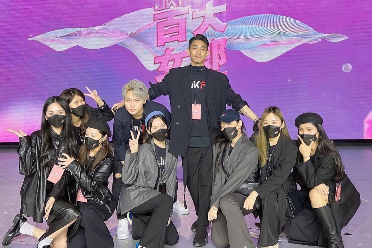 Eason_Hcy's tweet photo. 2021第三屆JKF 百大女郎❤️
謝謝來參與的你們，
是大家去年一整年的努力💪
疫情期間能開放的不多，
招待不週見諒😜 
一年要比一年進步💪
下半年活動要開始爆多😎
請準備登機✈️
謝謝你們 辛苦了💋

#JKF #JKF女郎 
#JKF百大女郎 #JKF捷克論壇
@jkfnet  @JVID_official @jkftaipei https://t.co/BVsGtE87P5