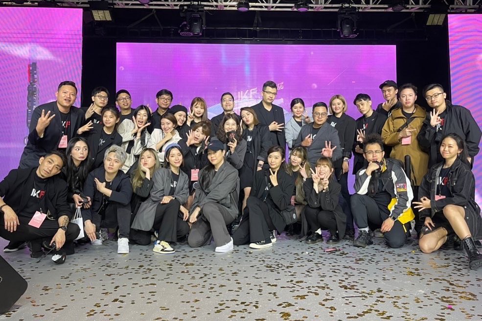 Eason_Hcy's tweet photo. 2021第三屆JKF 百大女郎❤️
謝謝來參與的你們，
是大家去年一整年的努力💪
疫情期間能開放的不多，
招待不週見諒😜 
一年要比一年進步💪
下半年活動要開始爆多😎
請準備登機✈️
謝謝你們 辛苦了💋

#JKF #JKF女郎 
#JKF百大女郎 #JKF捷克論壇
@jkfnet  @JVID_official @jkftaipei https://t.co/BVsGtE87P5