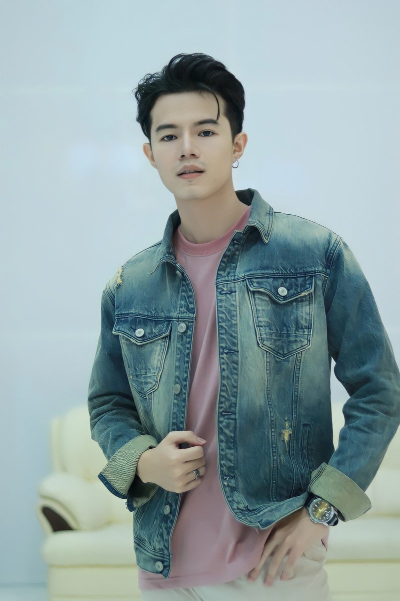 SaharatPhotia's tweet photo. IG:Not_Photia🖤 https://t.co/imFvxhKbQJ