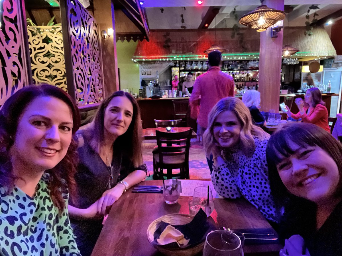 RoxyPalmer21's tweet photo. Finally had our ‘Christmas’ meal out last night! Better late than never 😂 https://t.co/AXMv3OqePw