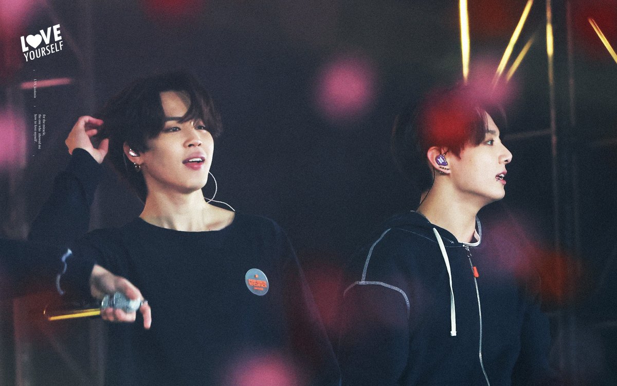 lys_kookmin's tweet photo. 220310 PTD On Stage Seoul | HQ
🐣🐰💜

#PTD_ON_STAGE_SEOUL
#JIMIN #지민 #JUNGKOOK #정국 
#BTS #방탄소년단
@BTS_twt https://t.co/uCCHaNDgDO
