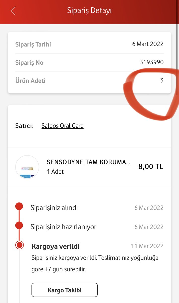 nikincin's tweet photo. Vodafonedan aldım 3 tane eve geldi 42 tane 🤣 @VodafoneDestek her sipariş böyle mi 🤣👏 https://t.co/rAZoC44BgZ