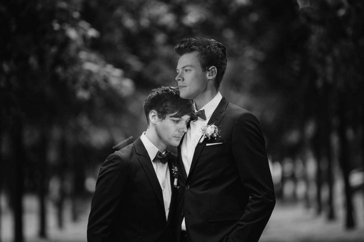 moonrose99's tweet photo. My third try.. πβπ»π the concept is do a photoshoot for wedding dayπ
#larrymanips https://t.co/lfzVAhbRX5