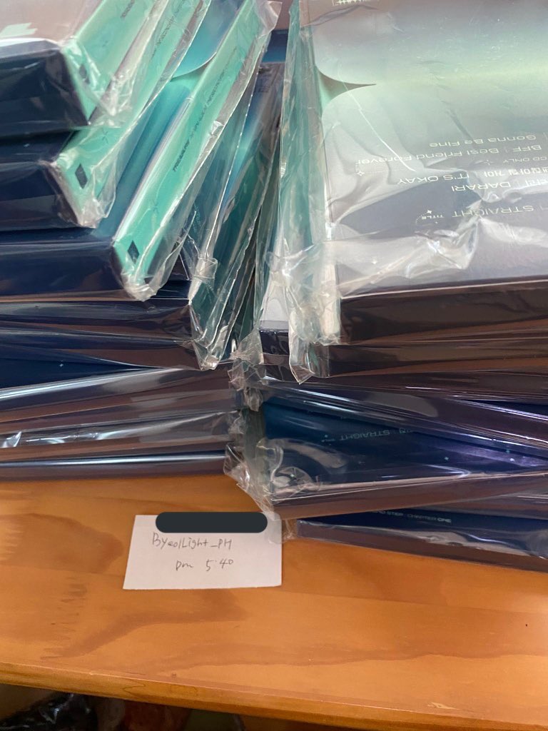 ByeolLight_PH's tweet photo. [#ByeolLightPHGO / #ByeolLightPHLAPAG/ wts lfb ph]

-TREASURE SECOND STEP: CHAPTER 1 Sealed Album / 1st Press with POB

💸385 per version / 765 per set (discounted if set)

📌DOP: March 20
🚢ETA: Normal ETA / 4-5 Weeks after shipout from KOREA
✨30 Sets Available

⬇️ ORDER FORM https://t.co/h23acAZklH