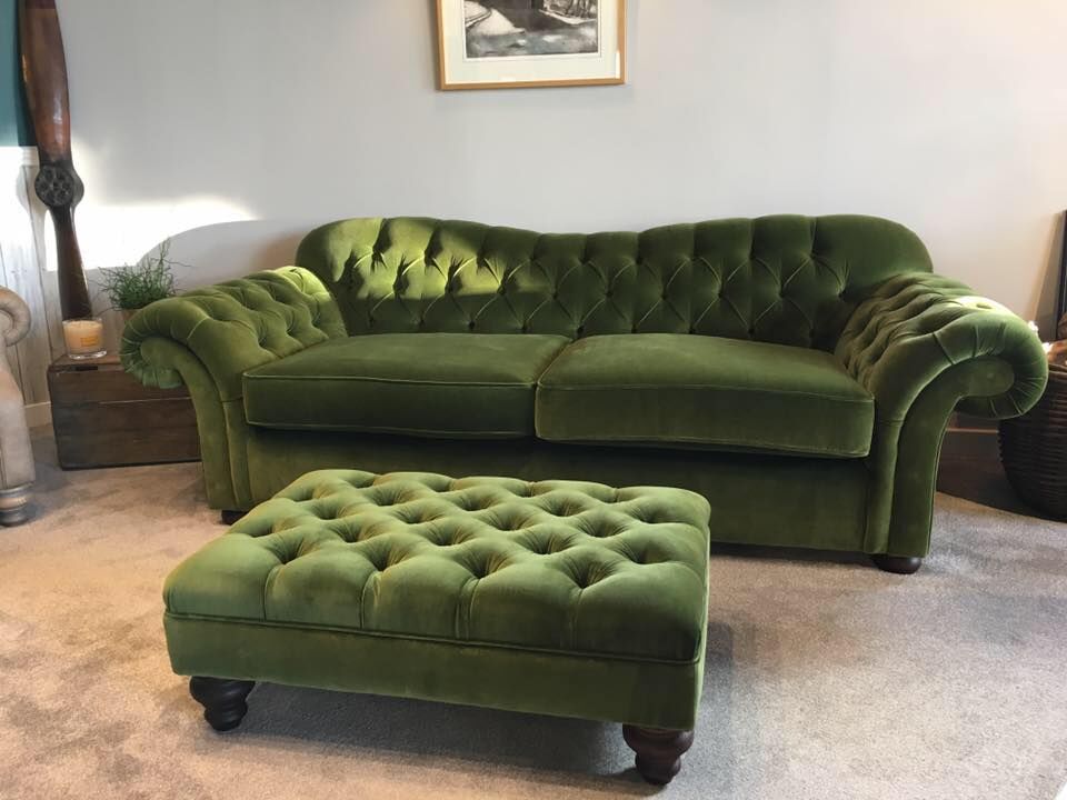 AuthenticFurn's tweet photo. ⭐👏Enjoy 15% off in our March Spring Sale!👏 ⭐
Check out a selection of some of the beautiful sofas below or visit https://t.co/Jabl6T6AR4 for the full range! Use code MARCH15OFF at checkout.
#britishmade #authentic #derbyshirebusiness  #chesterfieldsofa https://t.co/gcfxL4ZRGQ
