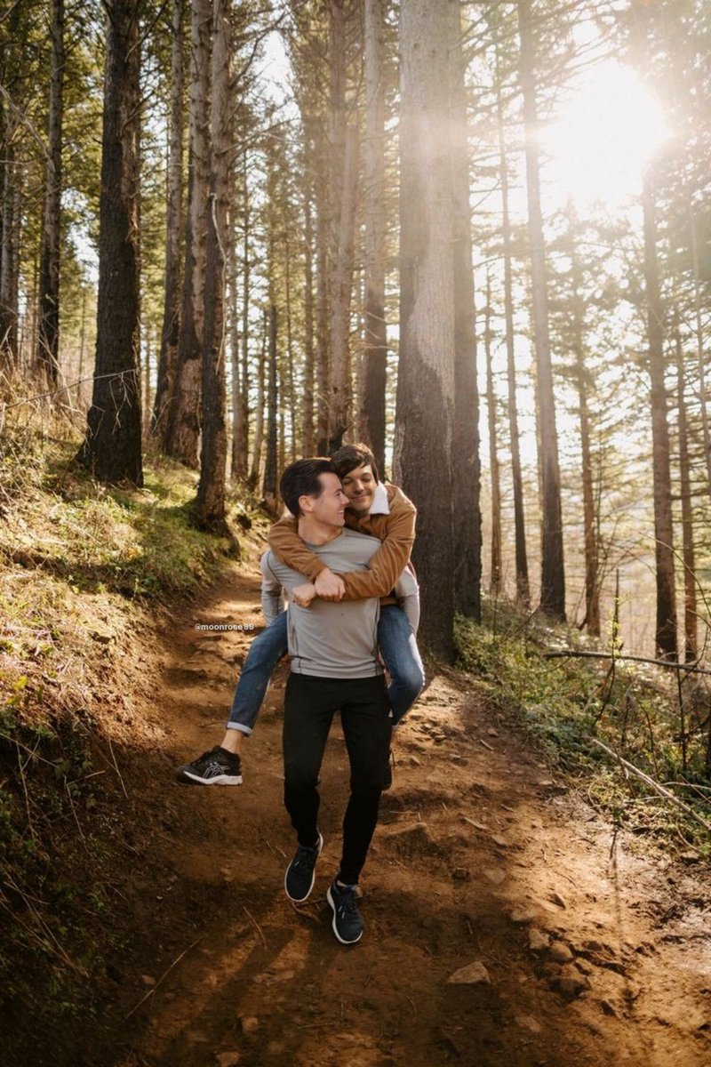 moonrose99's tweet photo. Another go on date concept πβπ»π...
#larrymanips https://t.co/kw4DurELGX