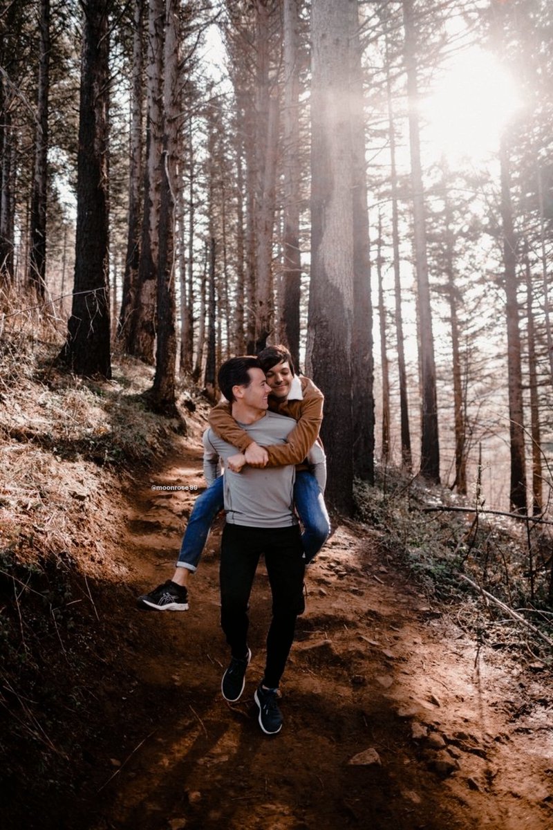 moonrose99's tweet photo. Another go on date concept πβπ»π...
#larrymanips https://t.co/kw4DurELGX