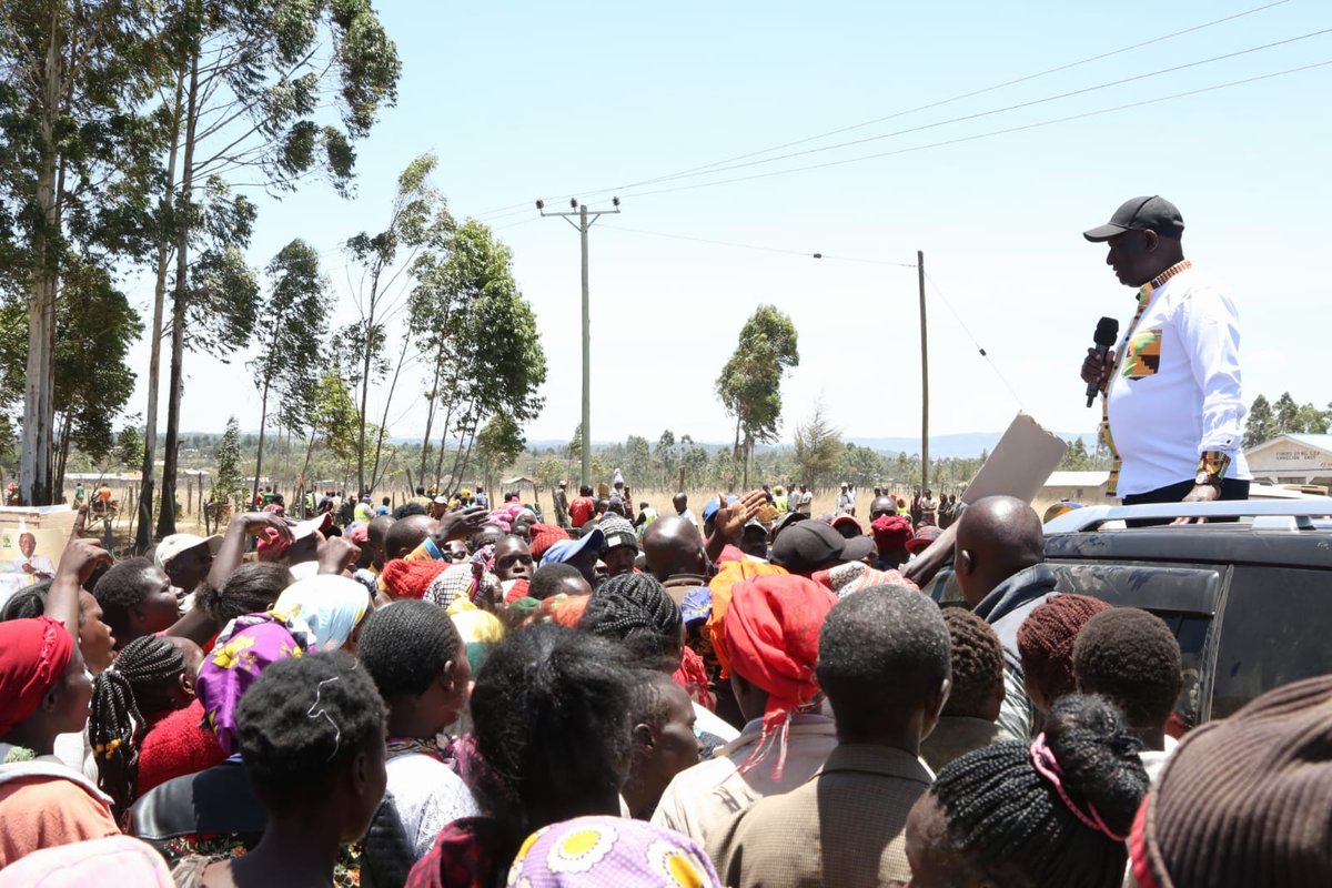 ketercharles's tweet photo. We embrace the bottom-up economic model as espoused by H.E William Samoei Ruto and we have in one accord resolved to vote for UDA enmasse.
#KerichoKwanza
#FormNiKuTransform https://t.co/he8TYcI1gk
