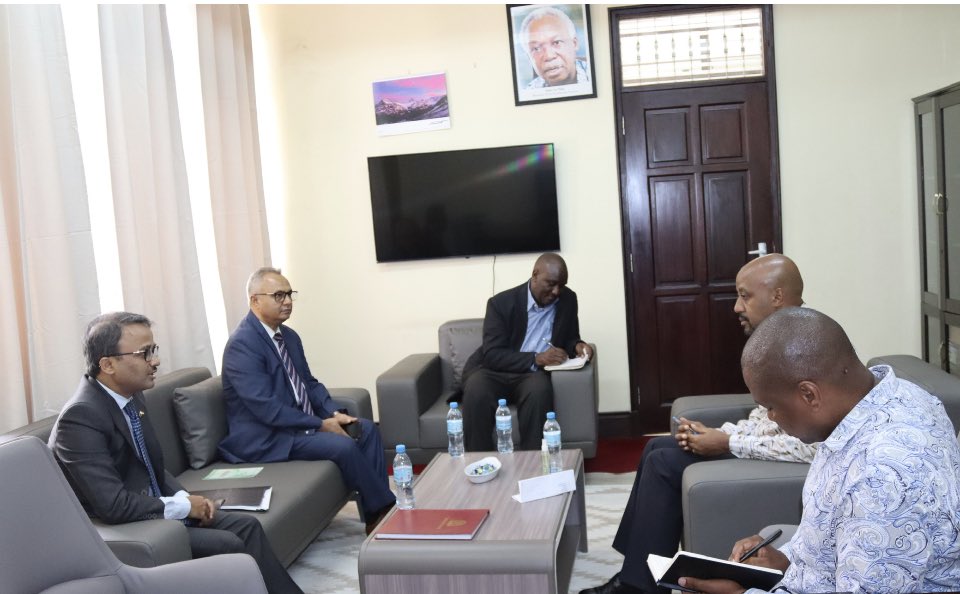 Had an engaging discussion with Prof Eliamani Sedoyeka <a href="/amanisedo/">Prof Sedo</a> , Permanent Secretary, Ministry of Education <a href="/wizara_elimuTz/">Wizara ya Elimu Tanzania</a> to discuss cooperation in Education sector b/w #IndiaTanzania
