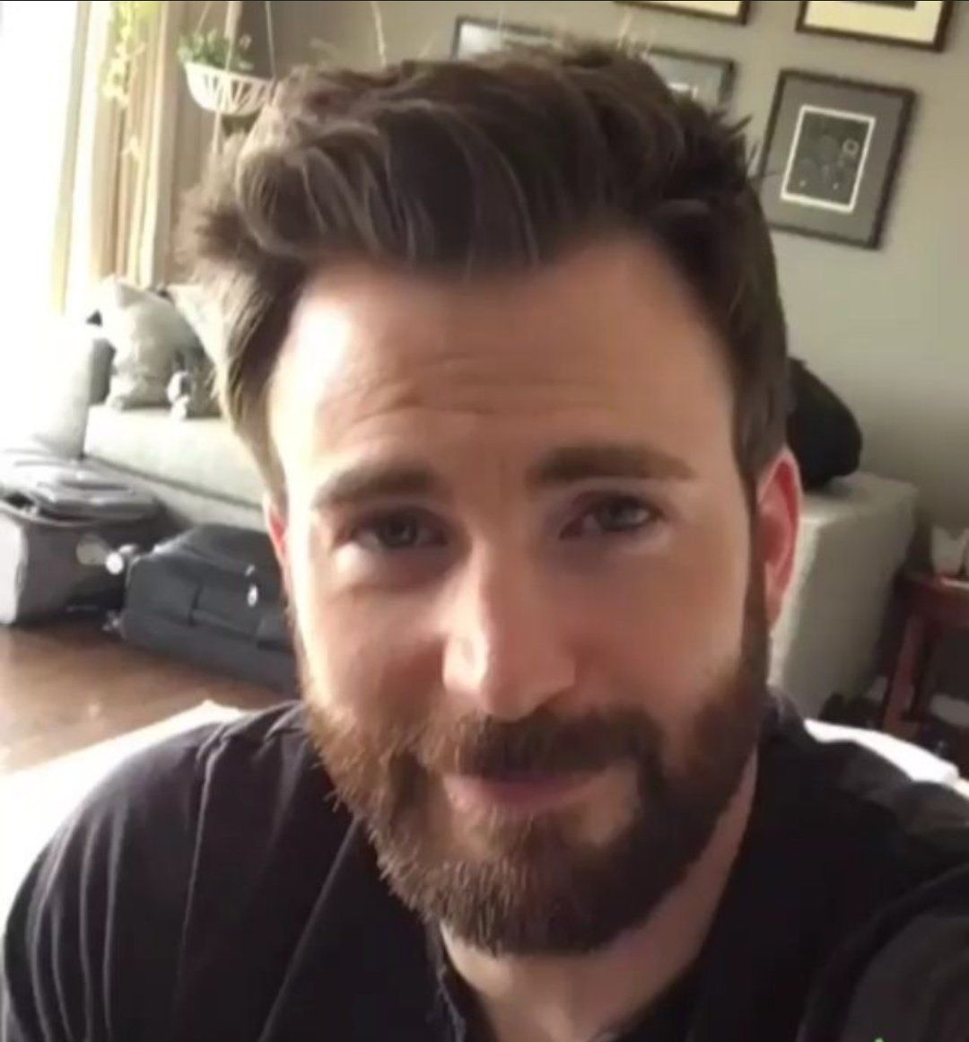 Chris Evans all fluffy 🥰😍