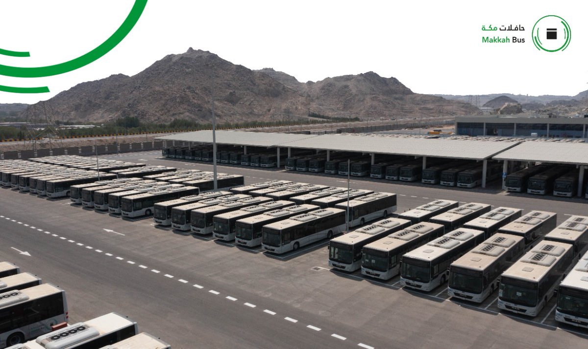 MakkahBuses's tweet photo. الموائمة مستمرة مع شركاء مشروع النقل العام في #مكة_المكرمة لإحداث نقلة نوعية وتقديم خدمات ذات جودة عالية.

#حافلات_مكة https://t.co/AyFDdy1A9a