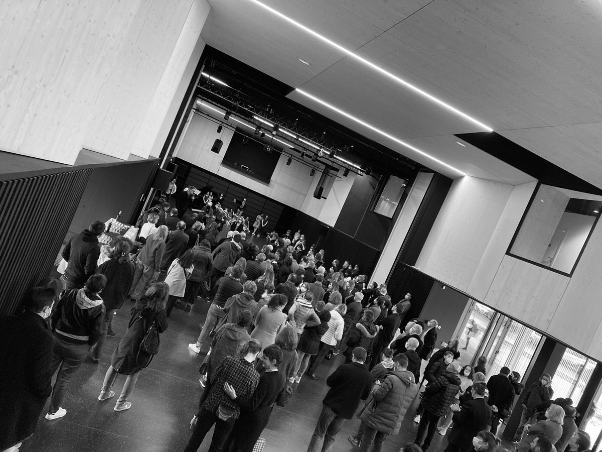 « Tout ce qui travaille au développement de la culture travaille aussi contre la guerre » disait Freud.
Discours d’actualité en ce jour d’inauguration du magnifique conservatoire de musique et de danse de #Blagnac.
#Résonance #fierté #preparonsdemain