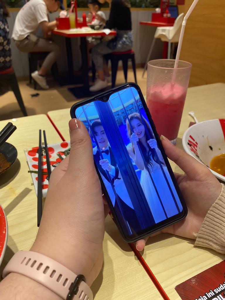 bwbbletea's tweet photo. finally met my first logryeon mate after 11 months sksksk 💗 @alfsaery https://t.co/gVqAuMxCx8