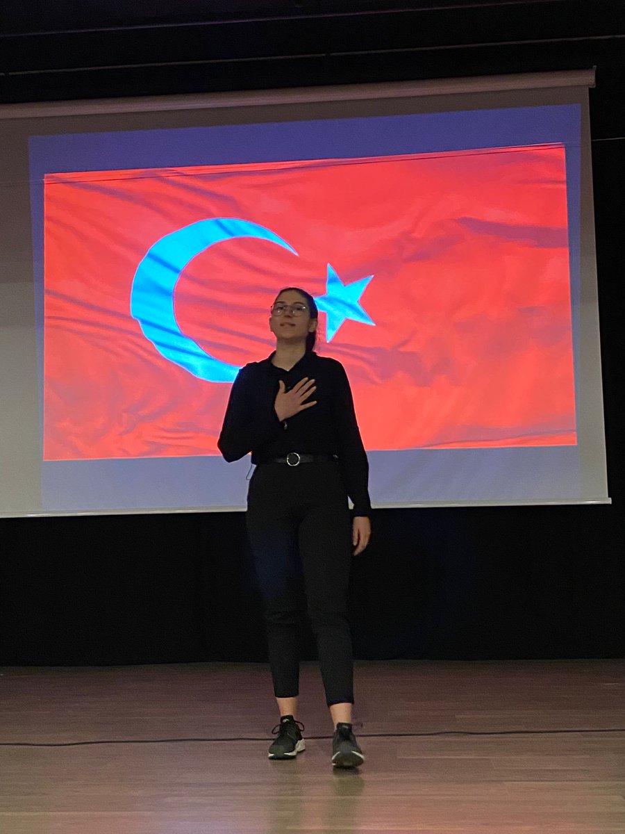 IlknurMeseli's tweet photo. "Ya İstiklal ya ölüm!" diyerek başlayan Milli Mücadele ruhunun ; "Korkma!" diye devam eden destanı.
İstiklal Marşı'mızın kabulünün 101. yılı kutlu olsun.🇹🇷
@shkynr @bk_tekirdag
@BusraGuranYeni @SeldaKalkan17 https://t.co/ibCD63jekX