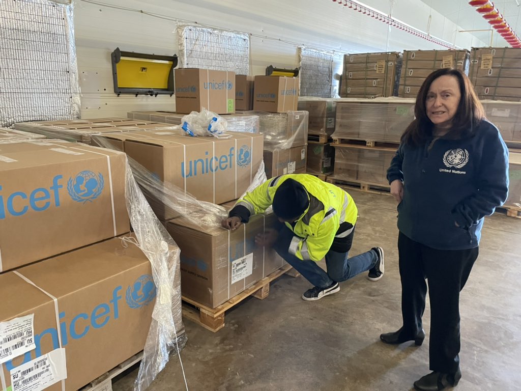 murat sahin (@himuratsahin) on Twitter photo Steady flow of #unicef #humanitarian supplies in to #ukraine today we are unloading five more trucks with <a href="/OsnatLubrani/">Osnat Lubrani</a> <a href="/UNICEF_UA/">UNICEF Ukraine</a> will keep pushing every opportunity to reach #children #ForEveryChild #peace #protection #health #togetherwecan Steady flow of #unicef #humanitarian supplies in to #ukraine today we are unloading five more trucks with <a href="/OsnatLubrani/">Osnat Lubrani</a> <a href="/UNICEF_UA/">UNICEF Ukraine</a> will keep pushing every opportunity to reach #children #ForEveryChild #peace #protection #health #togetherwecan