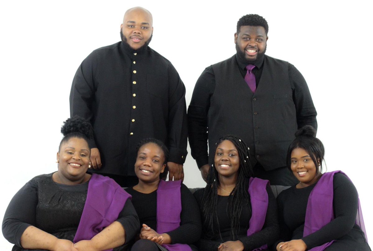 dehandessence's tweet photo. https://t.co/gadC4fyBW7

👋🏾 

How are you? We have something special scheduled for today on our YouTube channel 6pm! Hit the reminder to be notified when it goes live. 

Also subscribe and hit the notification bell! 🔔 

📷 by @AEB_Photography 

 #group #singing #dehandessence https://t.co/DYDscp5Ui1