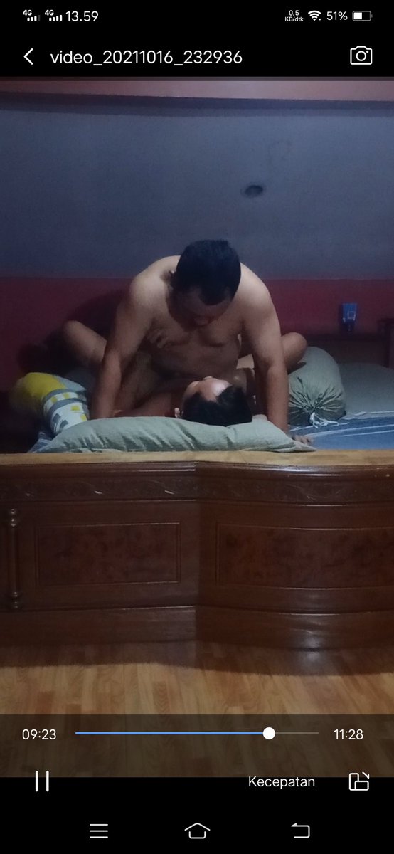 Ardy60308202's tweet photo. Ustad sama brondong 
Dpt kiriman dri tmn tp syg video gak dkshnya https://t.co/qCyq9pSNWD